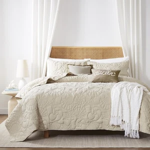 Coastal Beach Oversized King Size Quilt Bedding Sets, Beige California Cal Ki... - Picture 1 of 7