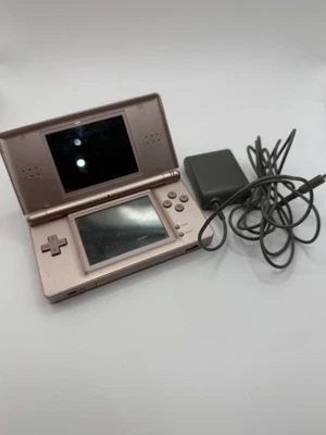 Nintendo DS Lite Metallic Rose  Tested - Image 1 of 4