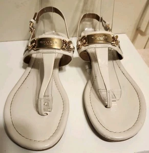 Coach Caterine Cream Patent Leather Gold Metal Logo T-Strap Sandals Sz.7 Ret$165 - Picture 1 of 10