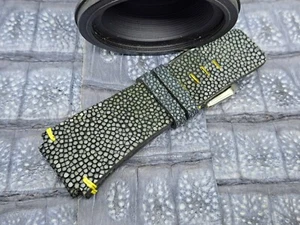 26mm/24mm Stingray Leather Watch Band Vintage Minimalist Design Bespoke - Picture 1 of 9