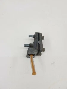 RUBINETTO SERBATOIO BENZINA MALAGUTI F10 1999 2000 2001 2002 2003 - Picture 1 of 3