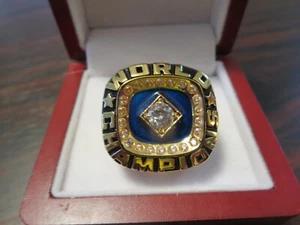 NEW YORK YANKEES 1978 CHAMPIONSHIP RING. T. MUNSON. AMAZING HIGH QUALITY - Picture 1 of 6
