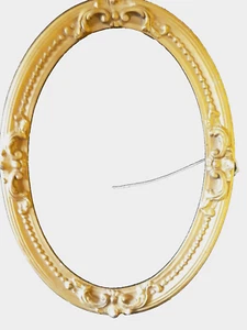Antique Gold Leaf Oval 23x17 Picture Frame - Picture 1 of 3