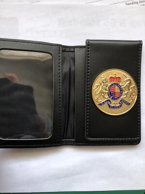 ID Card Holder / Warrant Card Wallet with Generic U.K. Coat of arms - Image 1 of 3