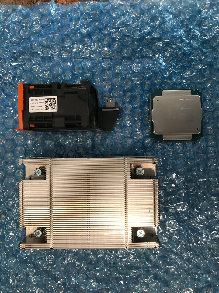 DELL INTEL XEON QUAD CORE E5-2623V3 3.0GHZ 2ND CPU KIT R630 SR208 HEATSINK FAN - Image 1 of 1