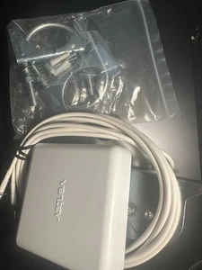 Ventev Small Form Factor Micro Patch Antenna - Afbeelding 1 van 8