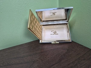 Zell Fifth Avenue Compact Empty Vintage Read  - Picture 1 of 17