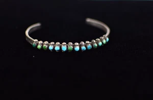 Zuni Snake eye Bracelet (14 turquoise stones )  - Picture 1 of 4