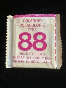 Vintage 70s Polaroid Land Film Type 88 Colorpack 8 Photos Polacolor Expired 1977 - Picture 1 of 1