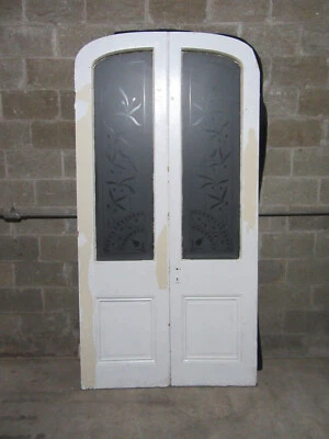 ~ PUERTAS FRANCESAS ANTIGUAS DE DOBLE ENTRADA CON VIDRIO GRABADO CORTADO CON RUEDA ~ 48 X 94,5 Foto 1 de 4