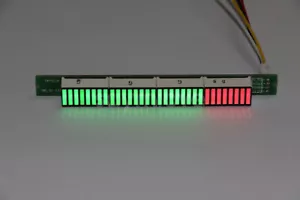 Neu 32 LED Pegelanzeige VU Meter Musik Sound Audio Display Analysator - Bild 1 von 5