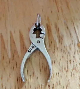 Sterling Silver 3D 25x12mm Pair of Pliers Tool Equipment Charm! - Picture 1 of 5