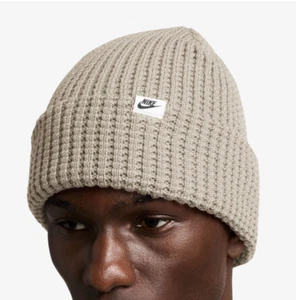 Nike Peak Waffle Thick Knit Beanie Adult Unisex Beige FZ2123 104 • Brand New! - Picture 1 of 4