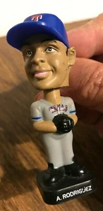 A RODRIGUEZ #3 TEXAS 3 1/4" Plastic Bobblehead Upper Deck Collectibles MLB - Bild 1 von 6