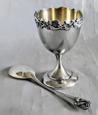 Coquetier et Sa Cuillère à Oeuf Style Art Nouveau Argent Massif Poincon Minerve - Photo 1/4