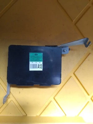 Módulo de control de bloqueo antirrobo Hyundai Elantra 2004-2006 #95402-2D510 Foto 1 de 3