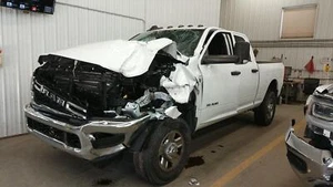 2022 DODGE RAM 3RD BRAKE HIGH MOUNTED STOP LIGHT 68412024AA - Imagen 1 de 12