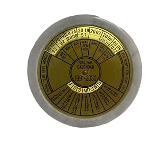 #5392 Small Circular 40 Year Calendar Paper Weight4 INCH DIAMETER - Picture 1 of 6