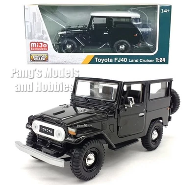 Toyota FJ40 Land Cruiser 1/24 Scale Diecast Metal Car Model - BLACK  w/ BOX - Image 1 of 4