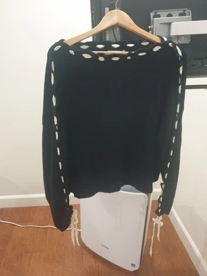 Suéter Pullover Alice + Olivia's Calandra Negro Mangas Con Cordones Talla L Nuevo con Etiquetas Foto 1 de 4