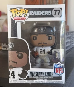 VAULTED Funko Pop! Football: MARSHAWN LYNCH #77 Oakland Raiders w/Protector - Picture 1 of 6