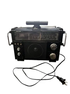 Radio Shack SW100 12-649 Ricevitore Multibanda Onde Corte AM/FM Boombox - Foto 1 di 6