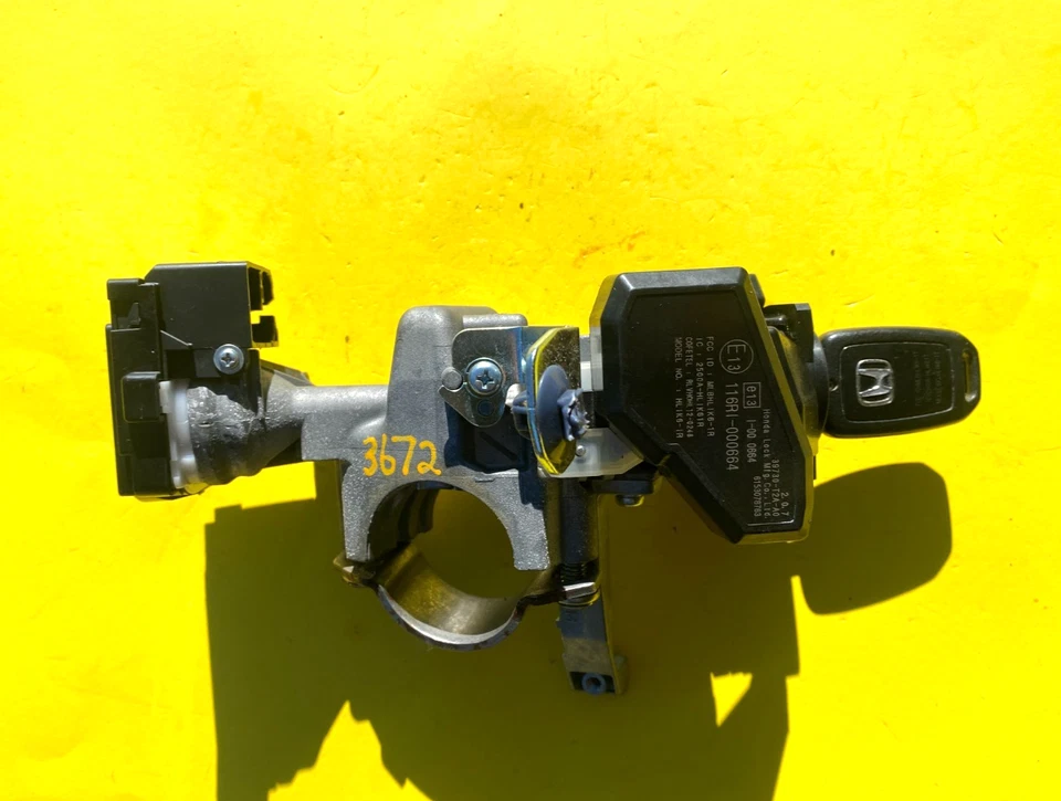 Interruptor de encendido Honda HR-V 2016-2020 bloqueo con llave e inmovilizador OEM 39730-T2A-A0 Foto 1 de 4