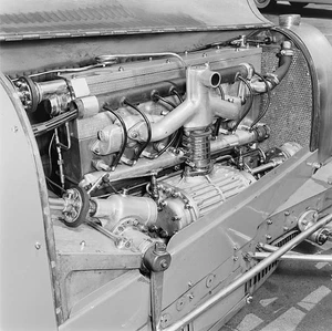 Bugatti Type 35-B Grand Prix Photo Shoot In 1955 4 Motor Racing Old Photo - Bild 1 von 1
