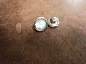 WESTERN BUTTON-SILVER RIM/BACK-POLYESTER YELLOW SELF SHANK PEARL BUTTON-SIZE 18 - Picture 1 of 1