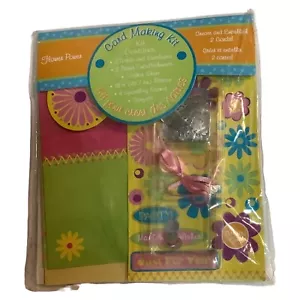 KIT PARA HACER TARJETAS Hace 2 Tarjetas Grandes con Sobres. Colorido tema “Flower Power”. - Imagen 1 de 6