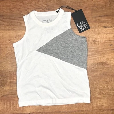 Camiseta sin mangas Chaser para niños talla 6 blanca gris triángulo nueva con etiquetas Foto 1 de 3