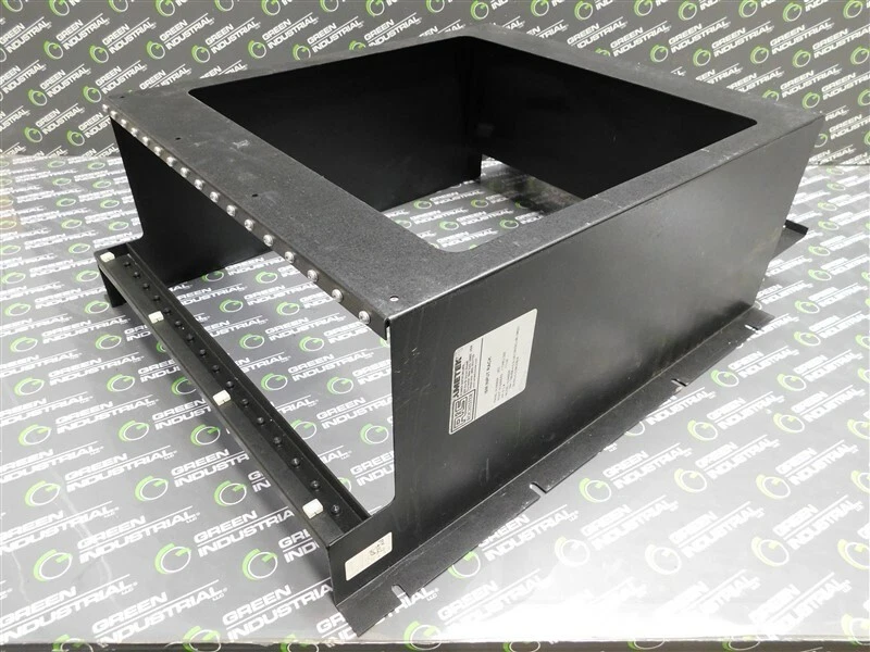 Chasis Ametek ISM-1-768-608-A-0-3L-3A (125VDC)-3R-19RD (125VDC)-C-CI/MODBUS USADO Foto 1 de 4