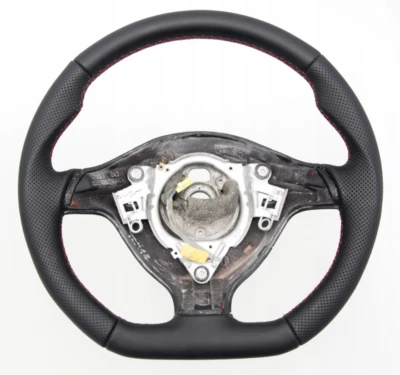 FUNDA VOLANTE CUERO VOLKSWAGEN GOLF 4 AÑO 2002 VOLANTE DEPORTIVO Foto 1 de 4