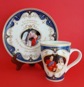 Royal Crest Prince William & Kate Middleton Plate & Mug Set Royal Wedding 2011 - Picture 1 of 7