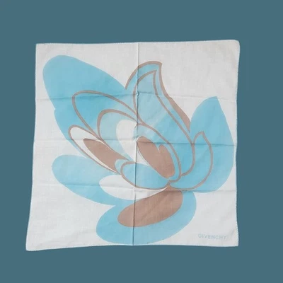 Mini Bufanda Pañuelo Vintage Givenchy Algodón Azul Flores Logo Cosido a Mano  Foto 1 de 4