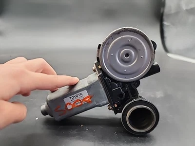 03-08 Toyota Corolla Rear Left Side Door Window Motor RR LH 85710-AA050 X37-49 - Image 1 of 4