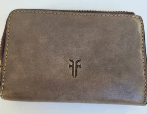 Frye Leder Ilana kleine Geldbörse mit Reißverschluss gräulich ohne Reißverschluss - Bild 1 von 10