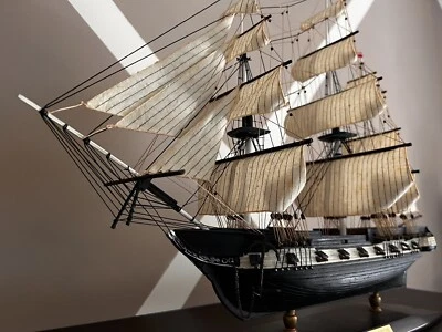 USS CONSTITUTION Nave Statica Montata Veliero da Collezione - Immagine 1 di 4