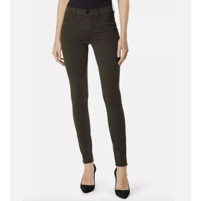 Veludo Sundance Textile por Elizabeth e James Debbie em azeitona tamanho 27 - Imagem 1 de 4