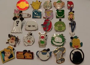 Spille Disney Trading - 25 spille assortite - senza doppie - spedizione veloce - Foto 1 di 1