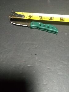CHEAP!!! Frost Cutlery Small Folding Knife With 2" Serrated Blade-GREEN HANDLE 