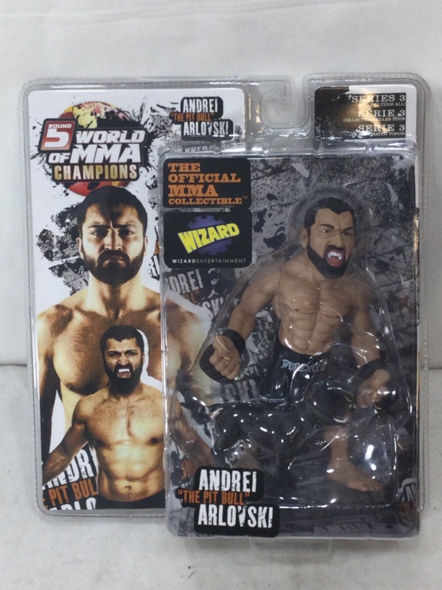 UFC ROUND5 フィギュア ライトヘビー級 元チャンピオン 3体セット UFC ROUND5 フィギュア ライトヘビー級 元チャンピオン 3体セット