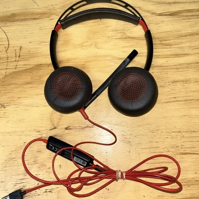 POLY BLACKWIRE [C5220T] WIRED DUAL-EAR STEREO HEADSET WITH BOOM MIC / Free Ship - Image 1 of 4