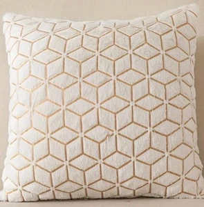 2er Set Kissenbezug Beige Gold 42cm x 42cm Plüsch Kurzhaar Samtweich NEU  - Bild 1 von 7