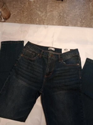 vaqueros slim rectos niño Foto 1 de 2