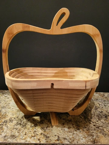 Bonnie  & Pop Wood  Collapsible Apple Folding Fruit Basket / Trivet Folds Flat Cover