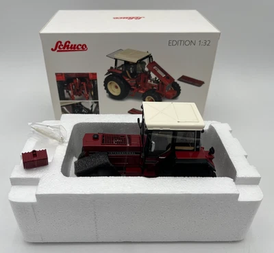 SCHUCO - 1:32 SCALE - INTERNATIONAL 1255 TRACTOR - 450781200 - Image 1 of 4
