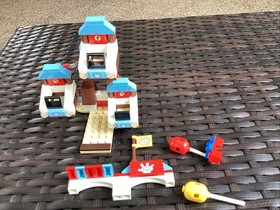LEGO SpongeBob SquarePants Glove World 3816 Ferris Wheel Incomplete