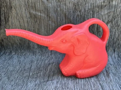 Molde soplado plástico Union Products 1996 de colección #6318 regadera elefante 2 cuartos Foto 1 de 4