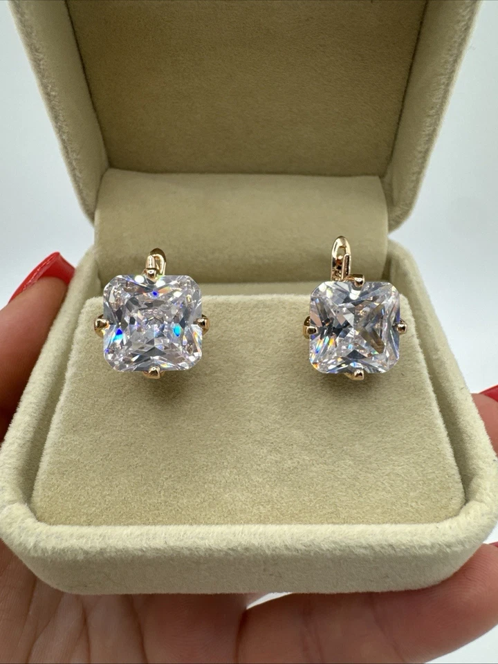 Pendientes Cuadrados Circón Blanco Natural Oro Laminado 14ct Unidos Sello 585RG Foto 1 de 4